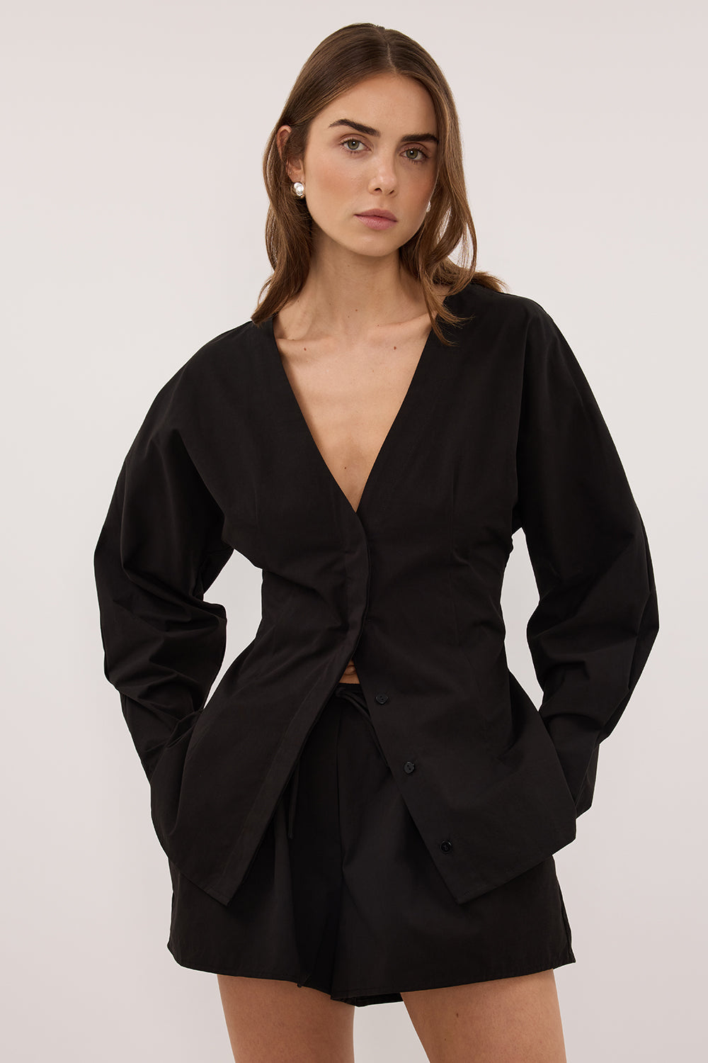 EDENA BLACK COTTON FITTED SHIRT