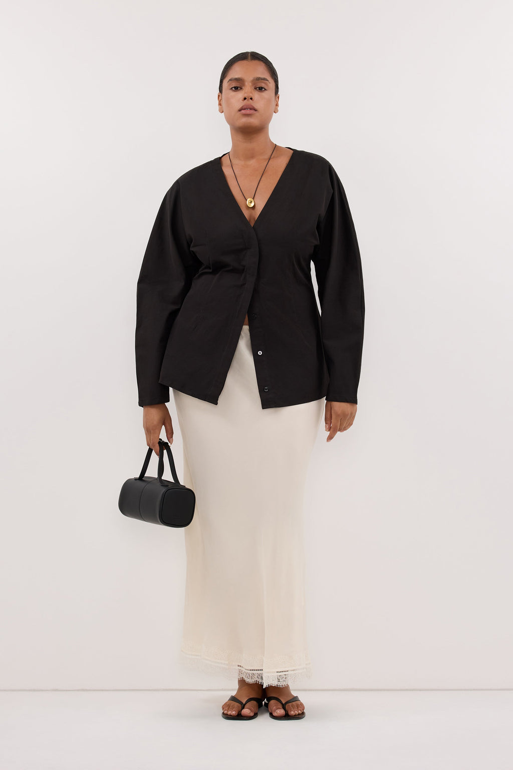 EDENA BLACK COTTON FITTED SHIRT