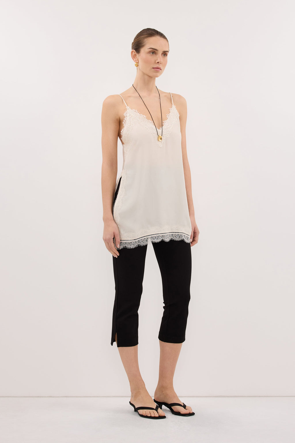 ANDREA SANDSTONE SLEEVELESS LACE CAMI TOP
