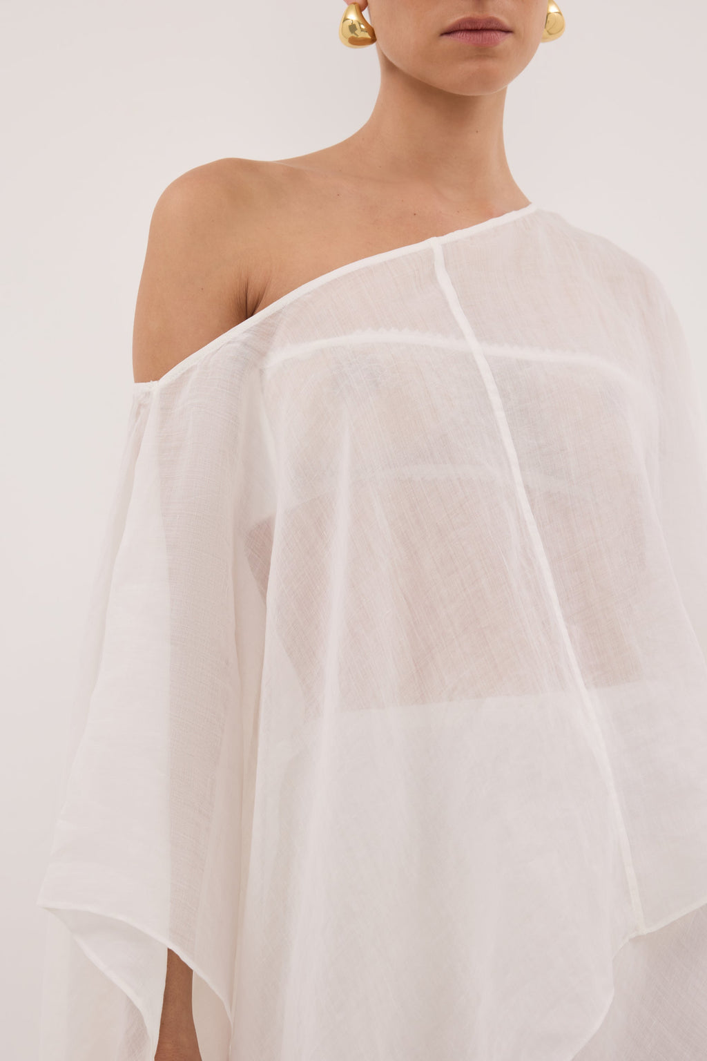 BRIANNE WHITE BATWING RAMIE TOP