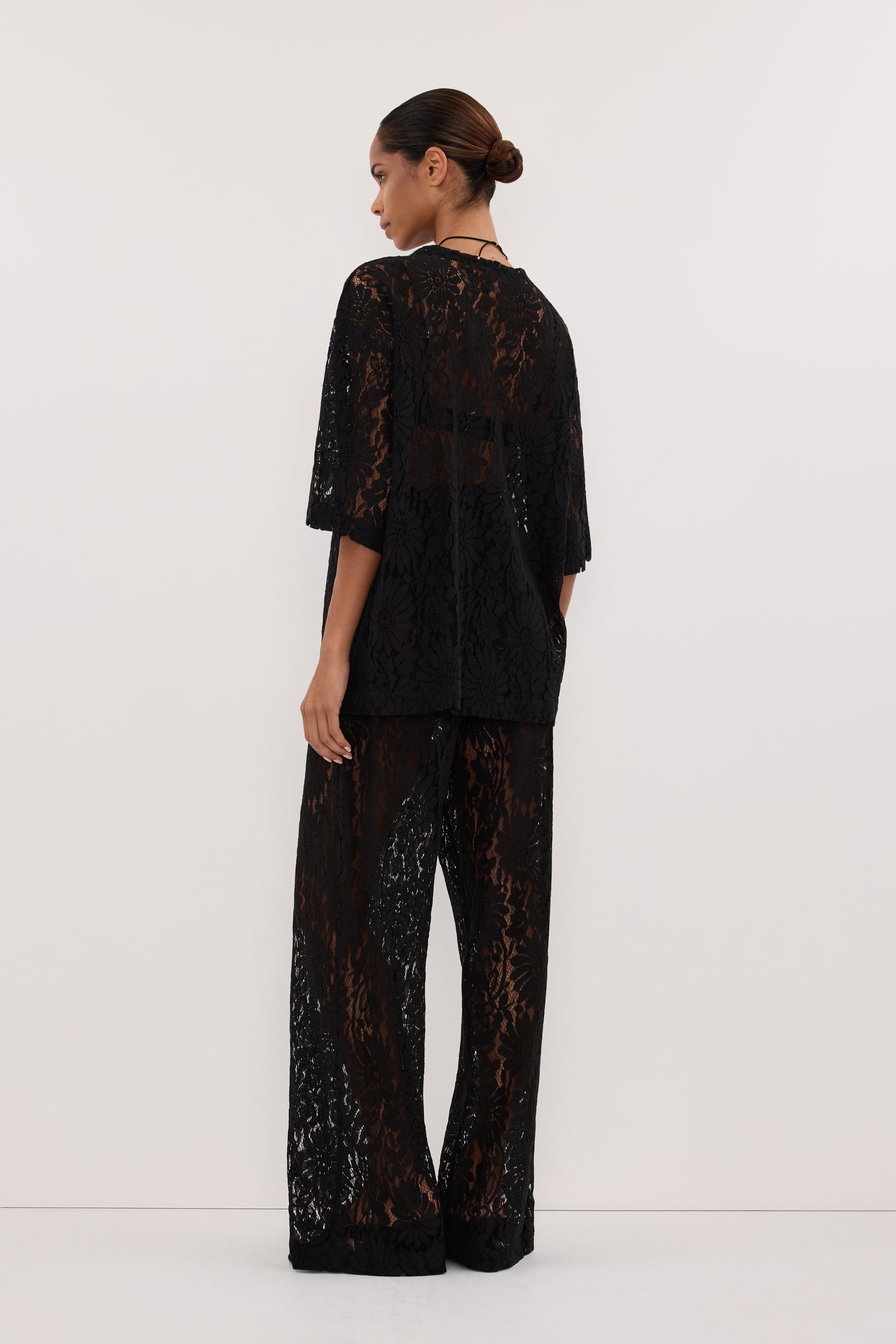 WILMA BLACK LACE TEE