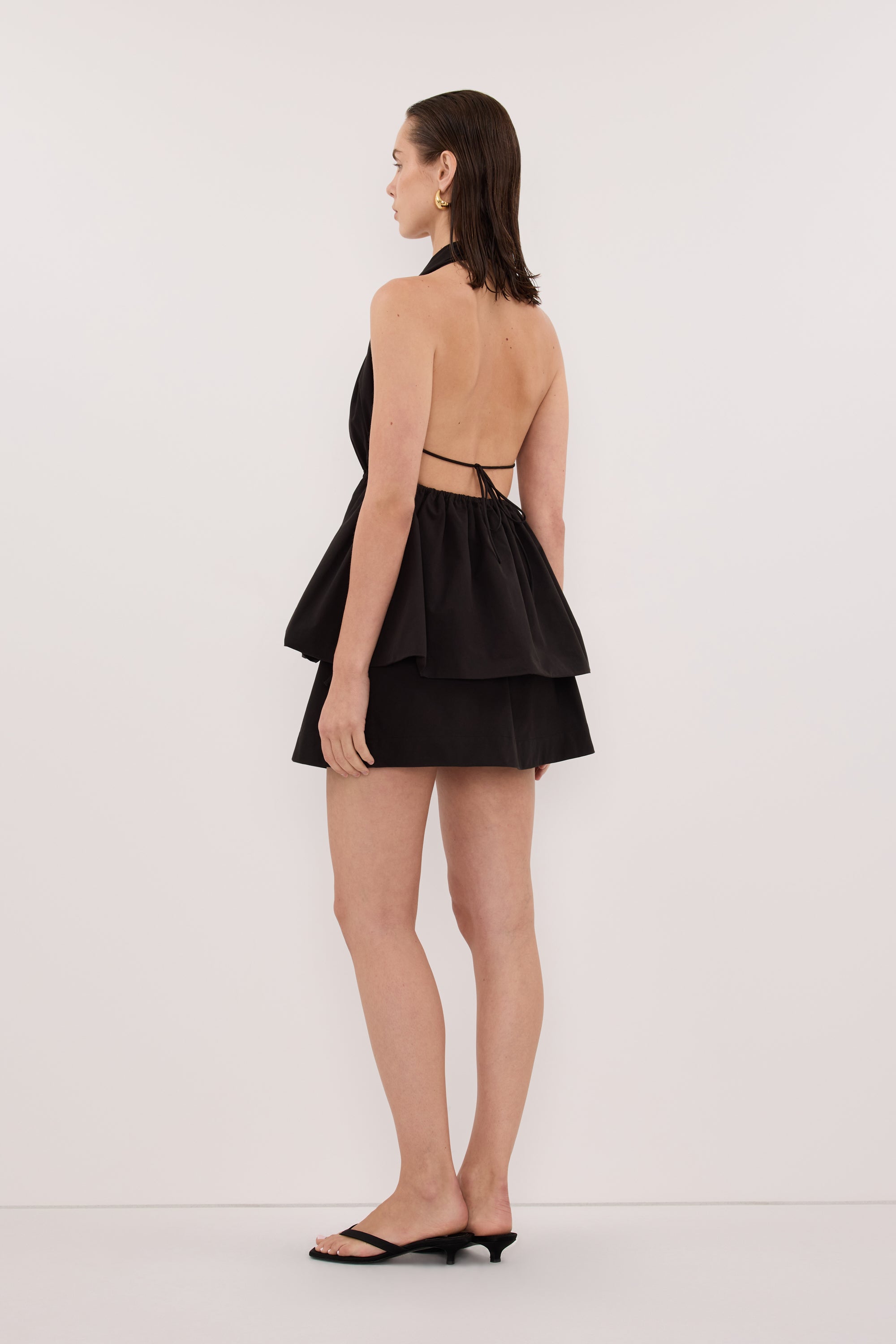 TAMMY BLACK SLEEVELESS COTTON HALTER TOP