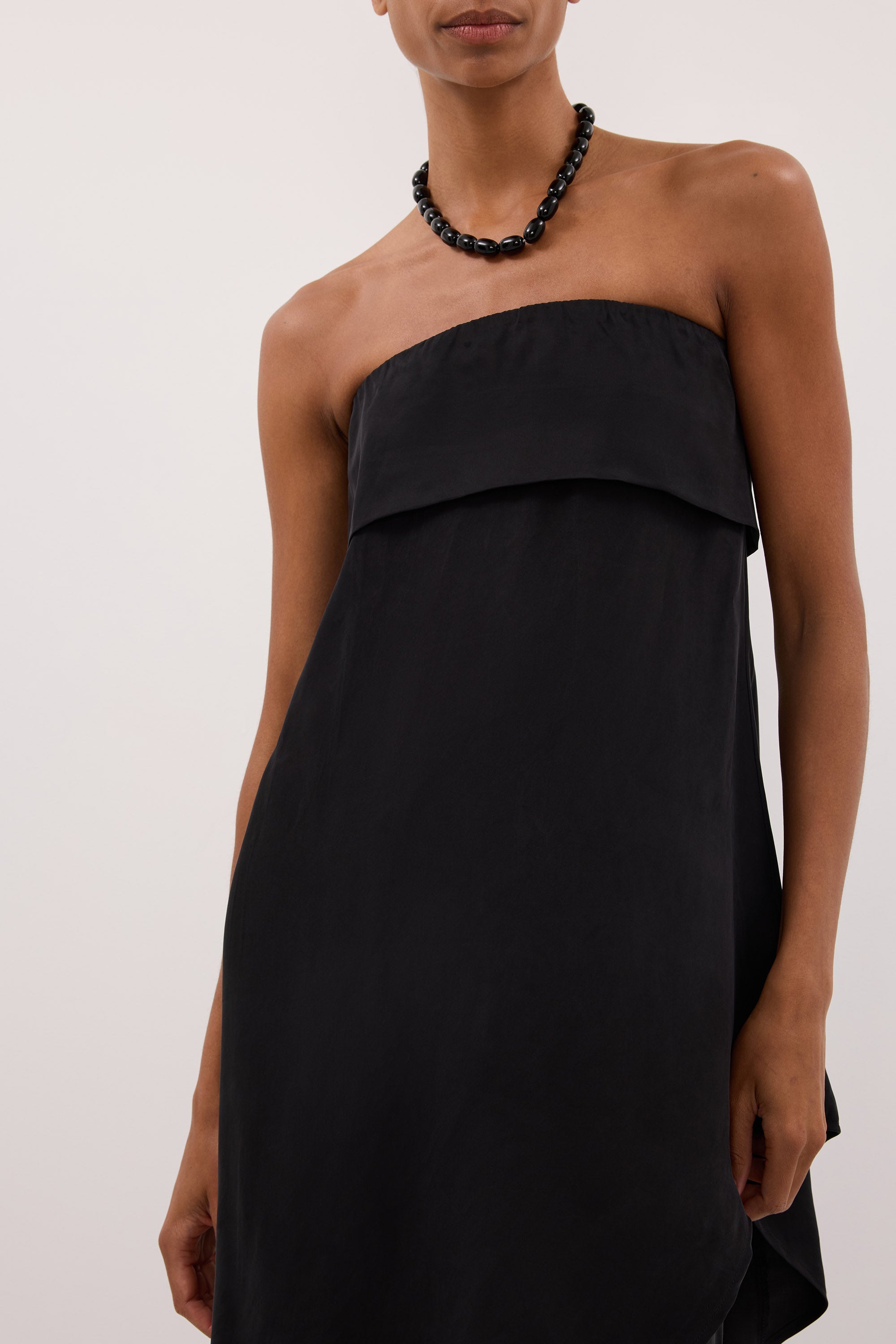 VENUS BLACK CUPRO ASYM TOP