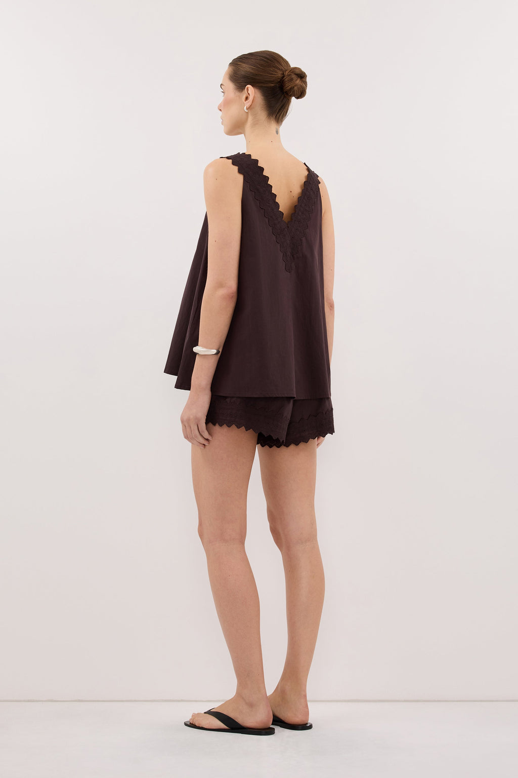 ANNABEL BURNT CHOC V NECK TOP