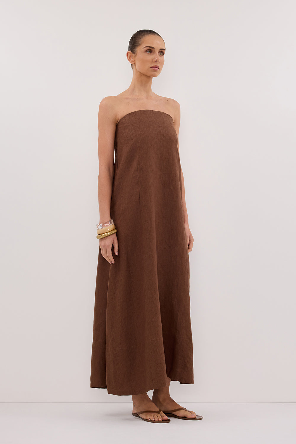 KINSLEY FONDANT LINEN STRAPLESS MIDI DRESS