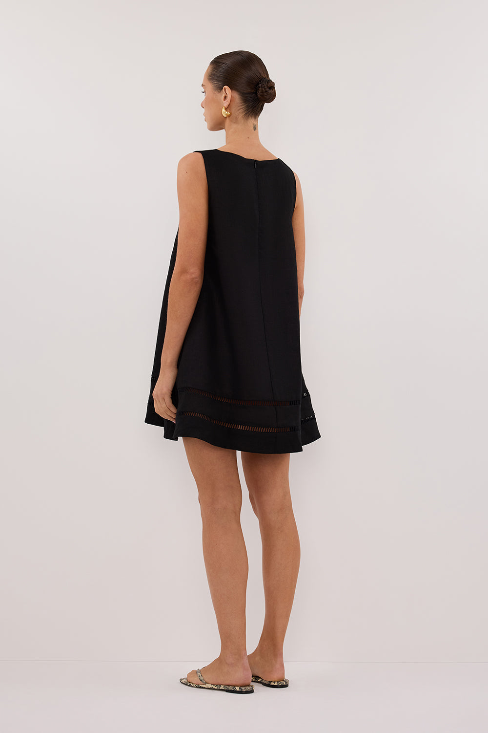 LINDSAY BLACK LINEN MINI DRESS