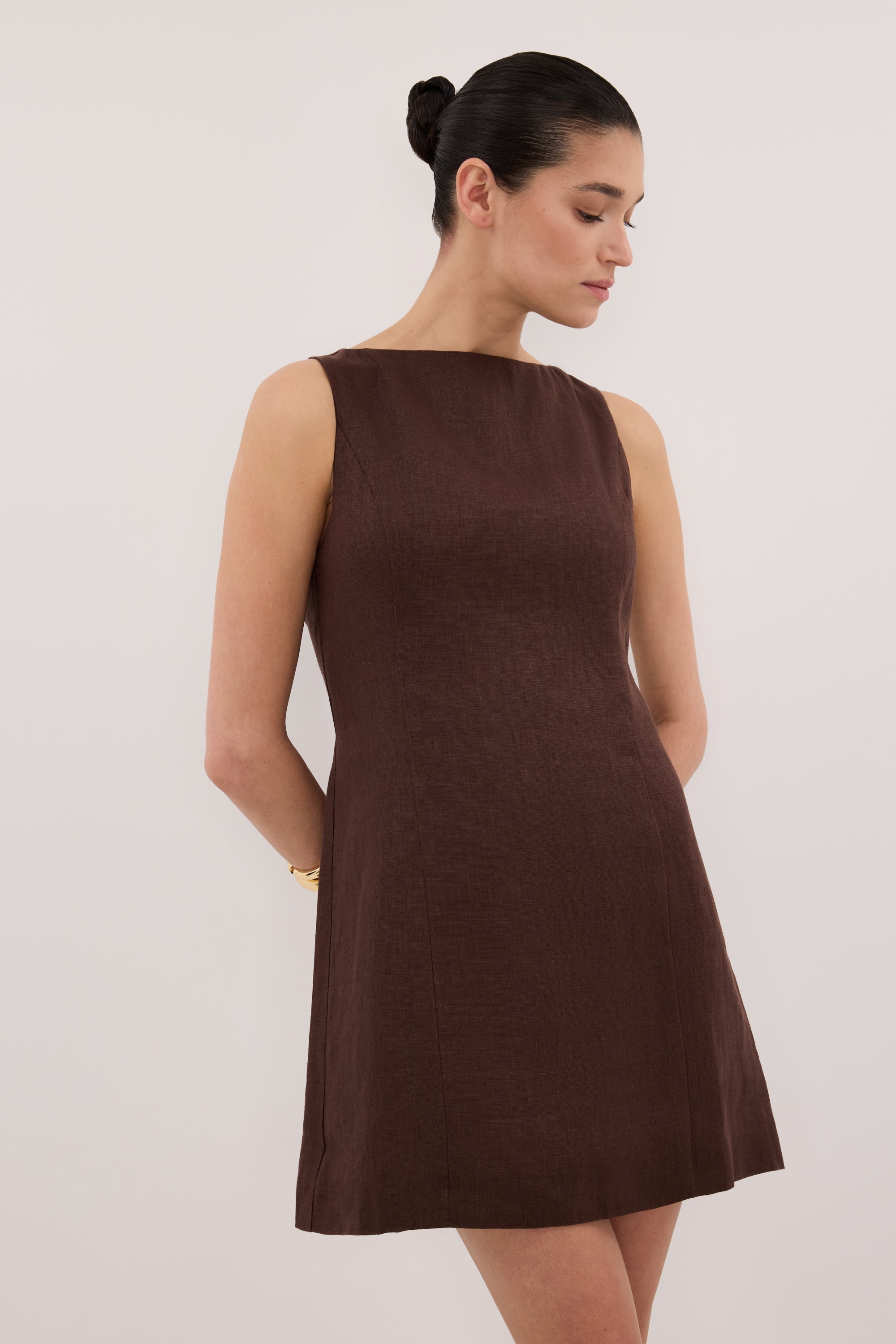LACY COCOA SLEEVELESS LINEN MINI DRESS