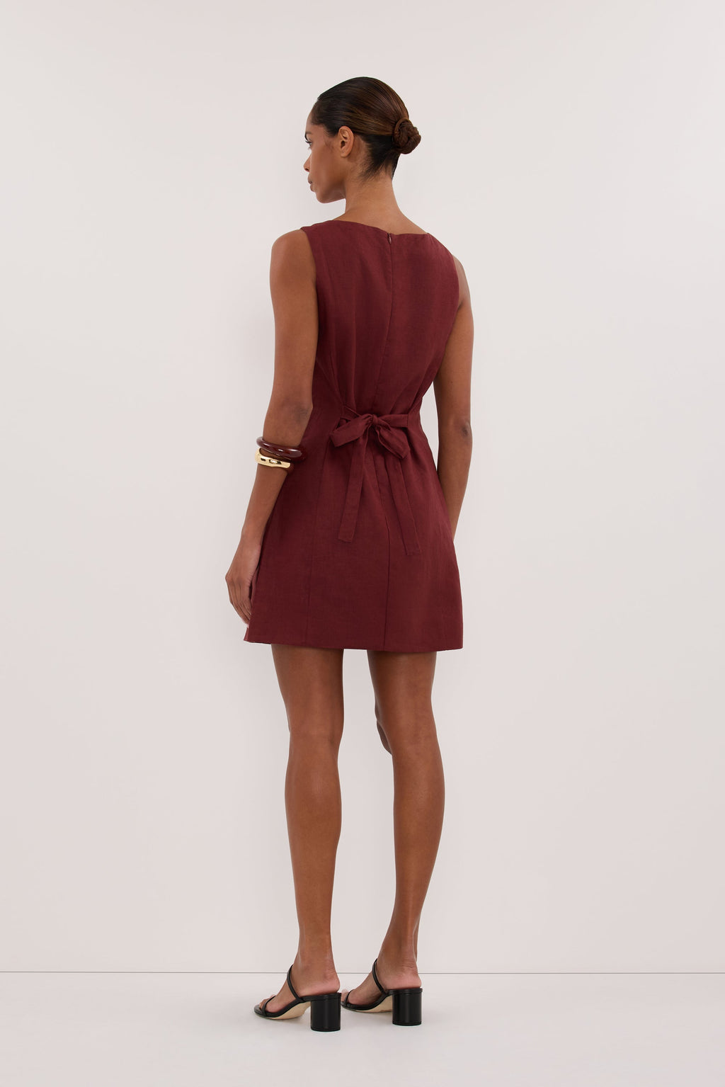LACY SAHARA SLEEVELESS LINEN MINI DRESS