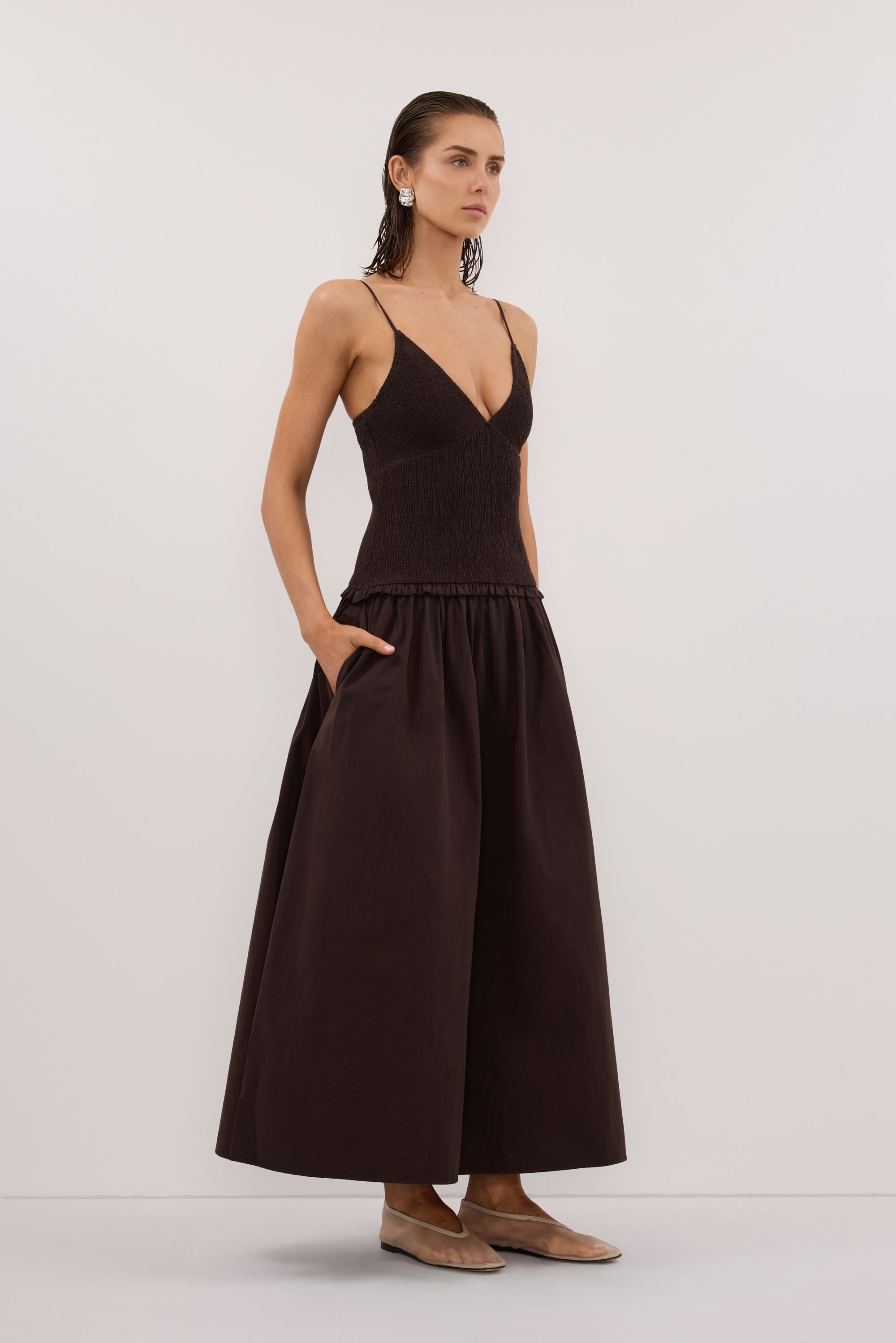 RAMONA BURNT CHOC SLEEVELESS COTTON MIDI DRESS