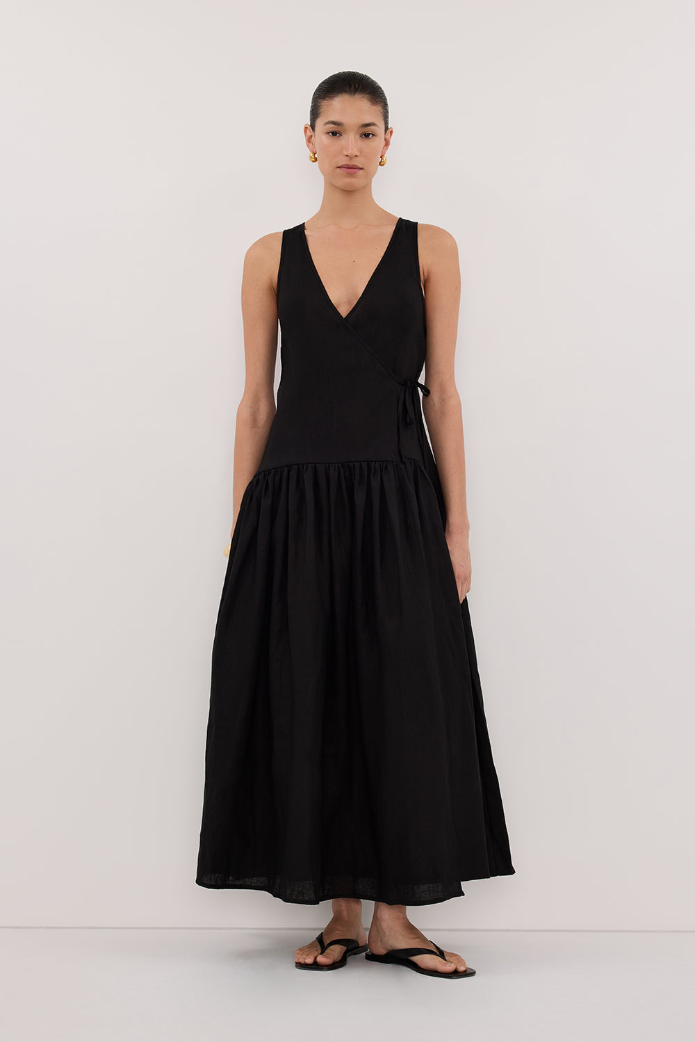 ILIO BLACK SLEEVELESS LINEN WRAP MIDI DRESS