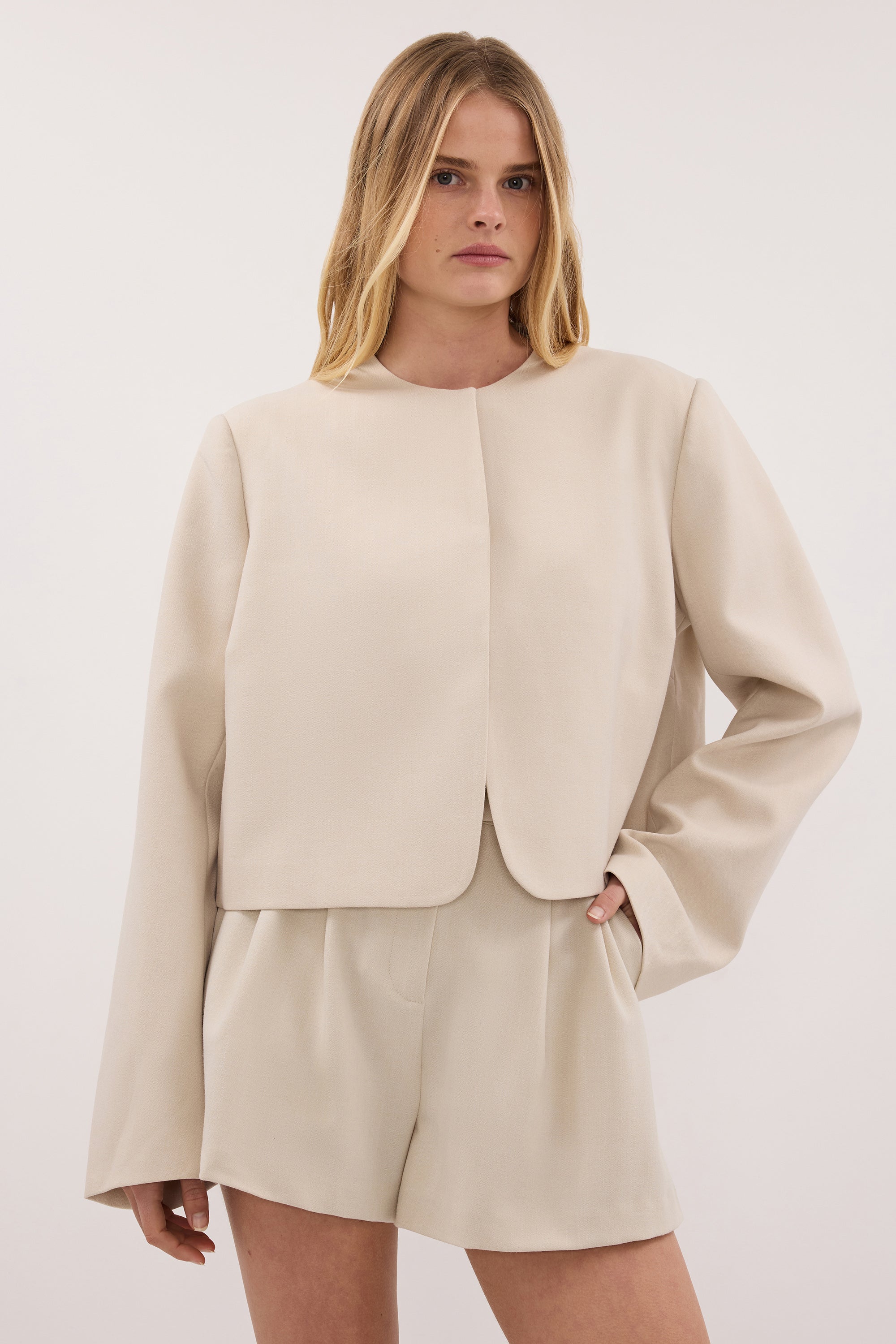 CYRUS BONE CROPPED BLAZER