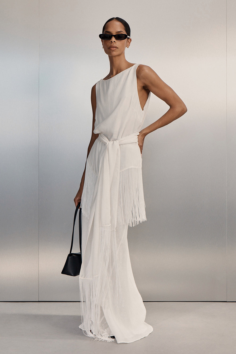 FIORA WHITE CUPRO FRINGE SCARF