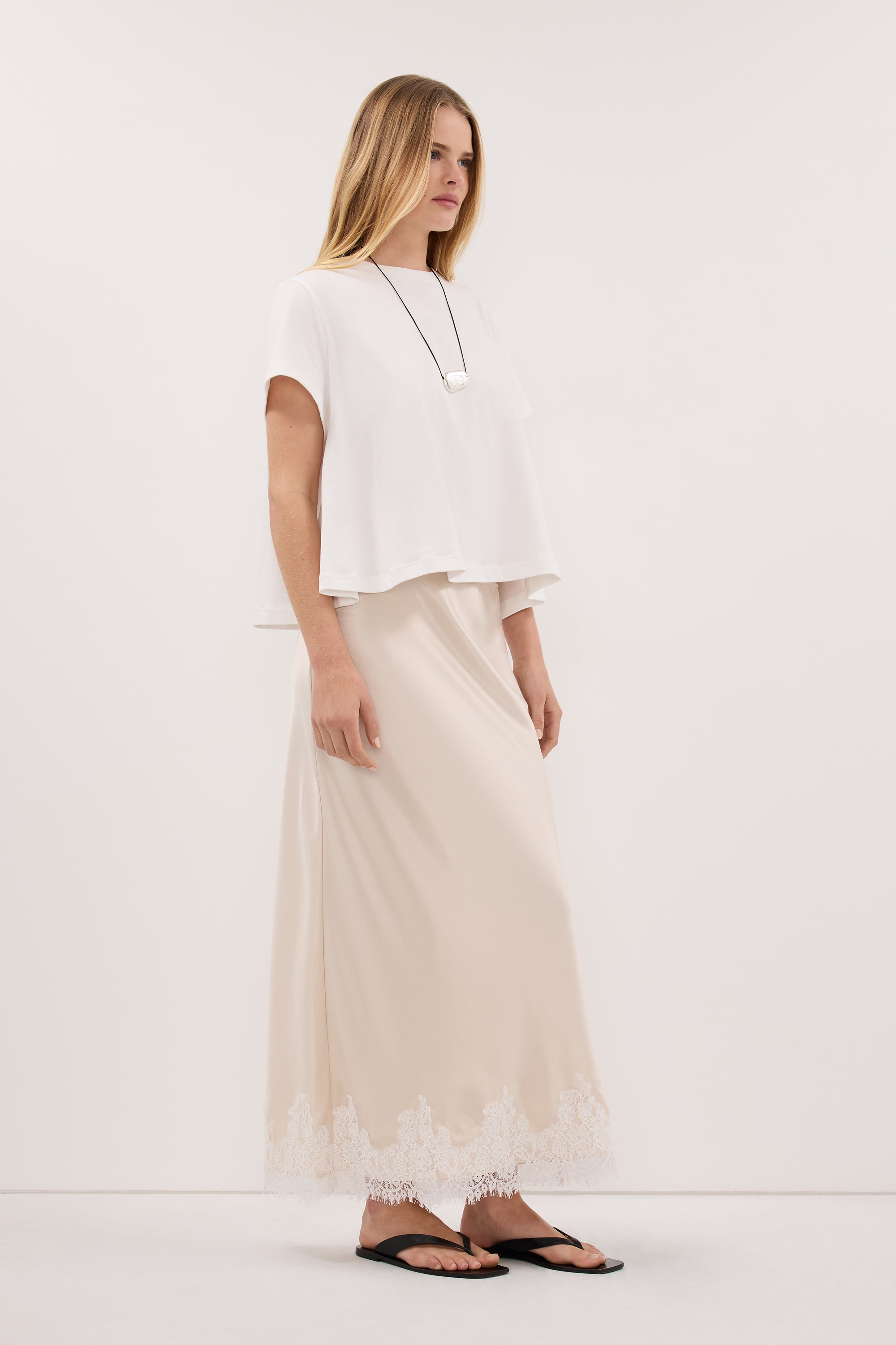 TATUM WHITE SHORT SLEEVE COTTON TEE