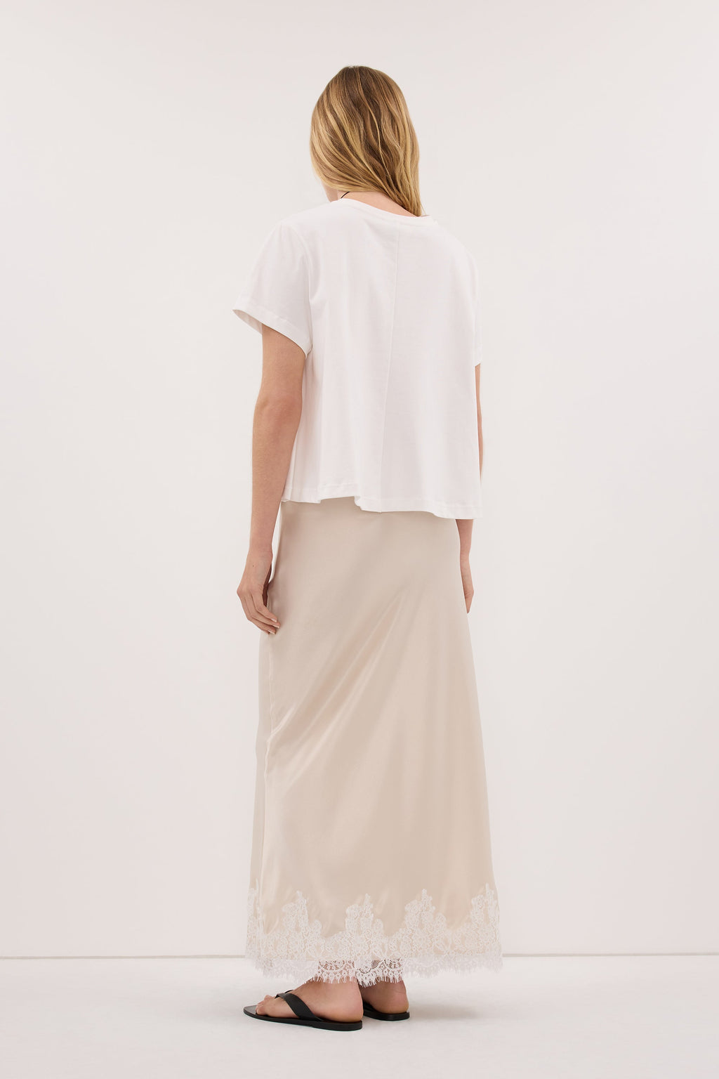 TATUM WHITE SHORT SLEEVE COTTON TEE