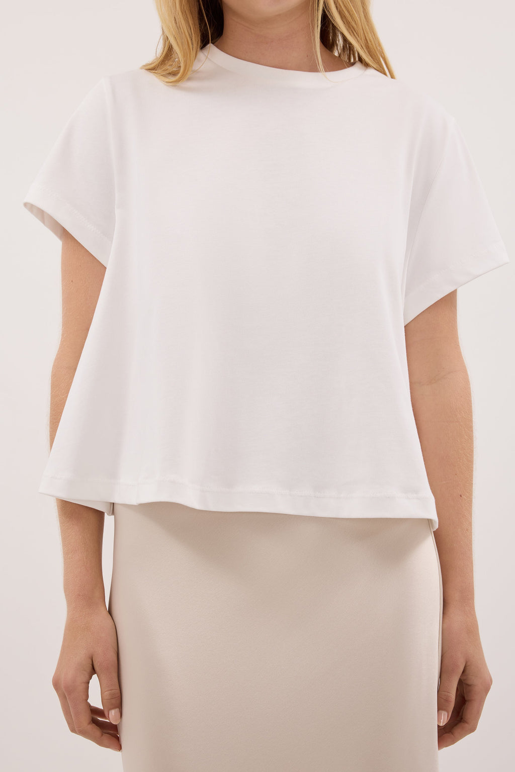 TATUM WHITE SHORT SLEEVE COTTON TEE