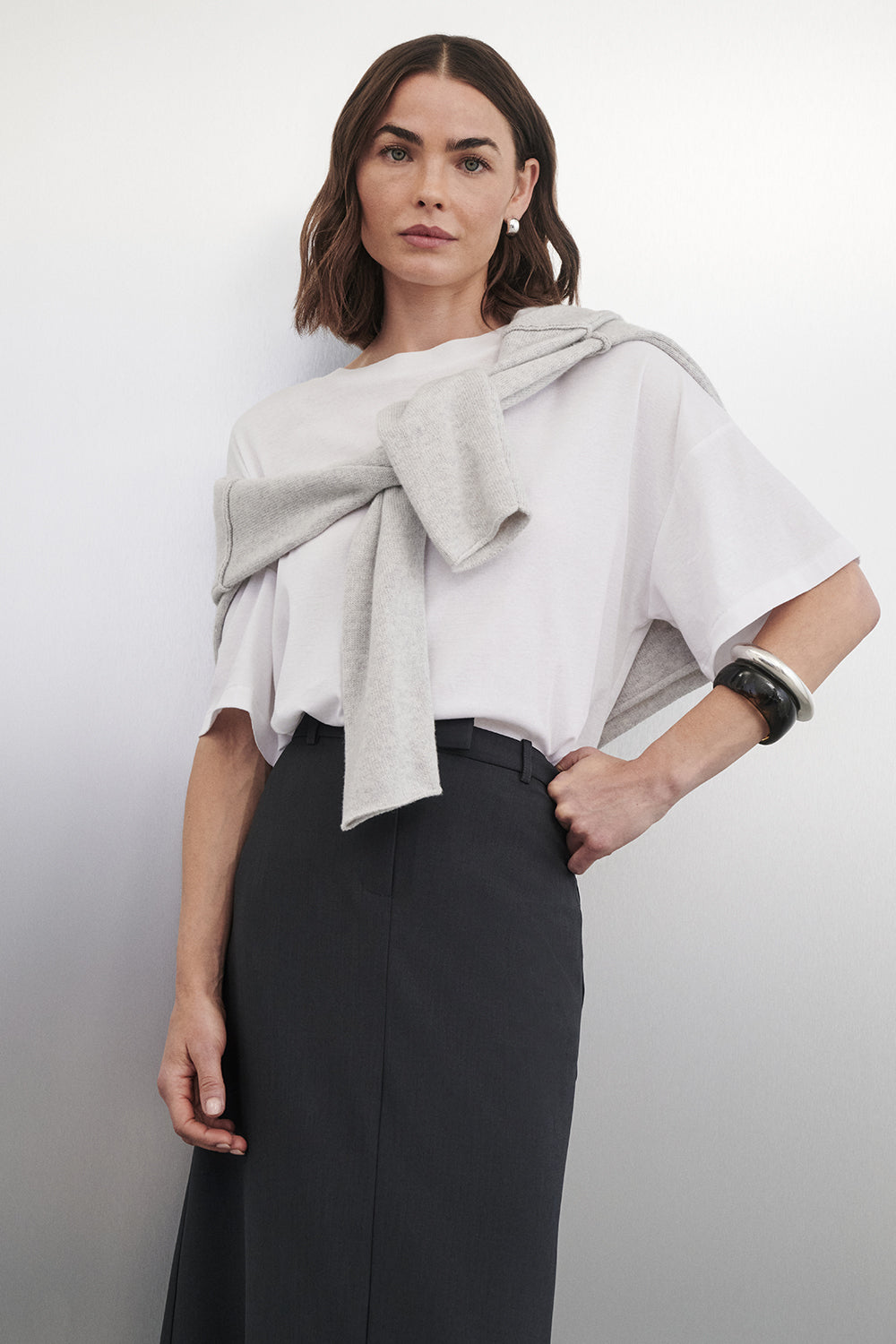 SLOANE WHITE COTTON LONGLINE TEE