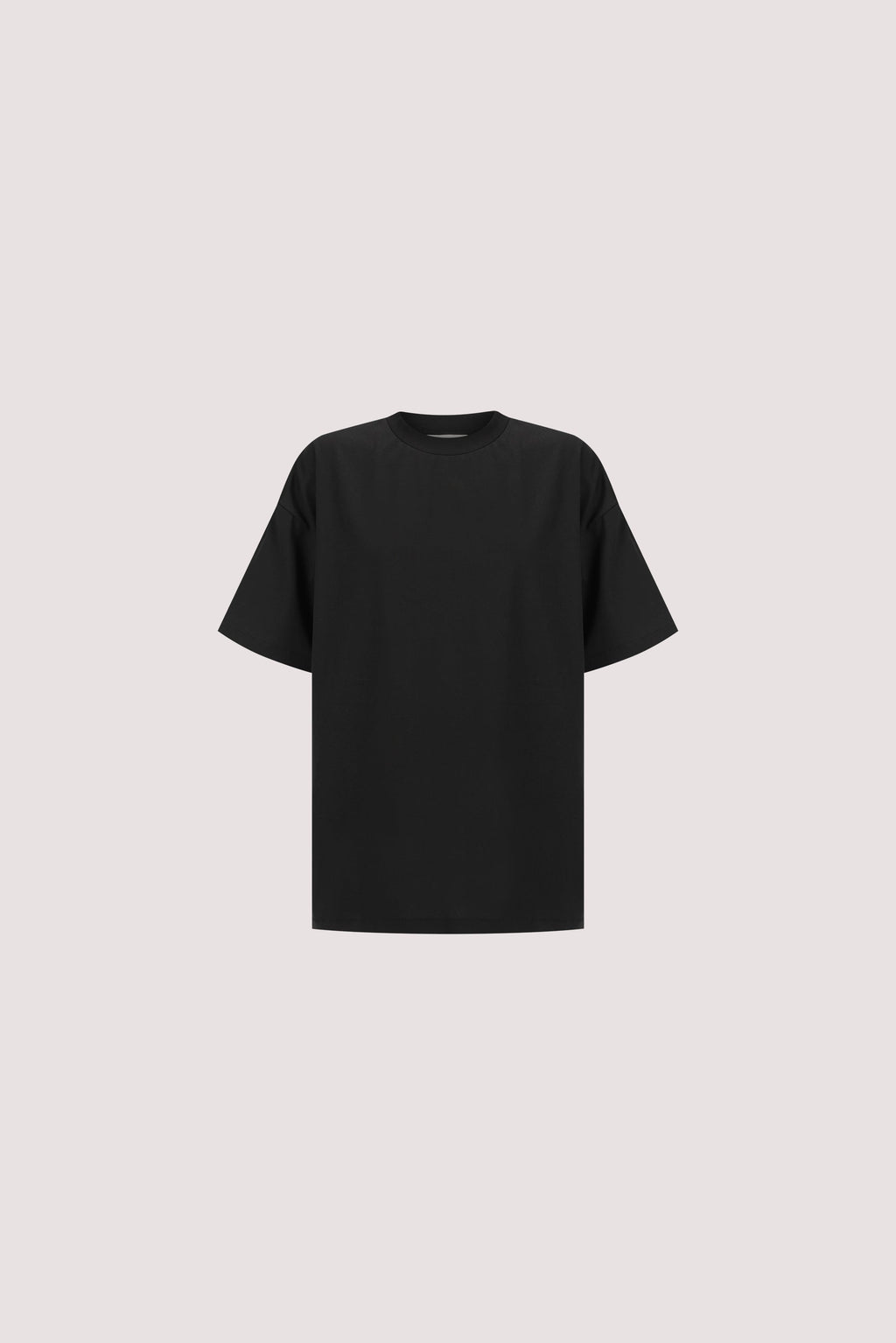 TYRA BLACK BOYFRIEND TEE