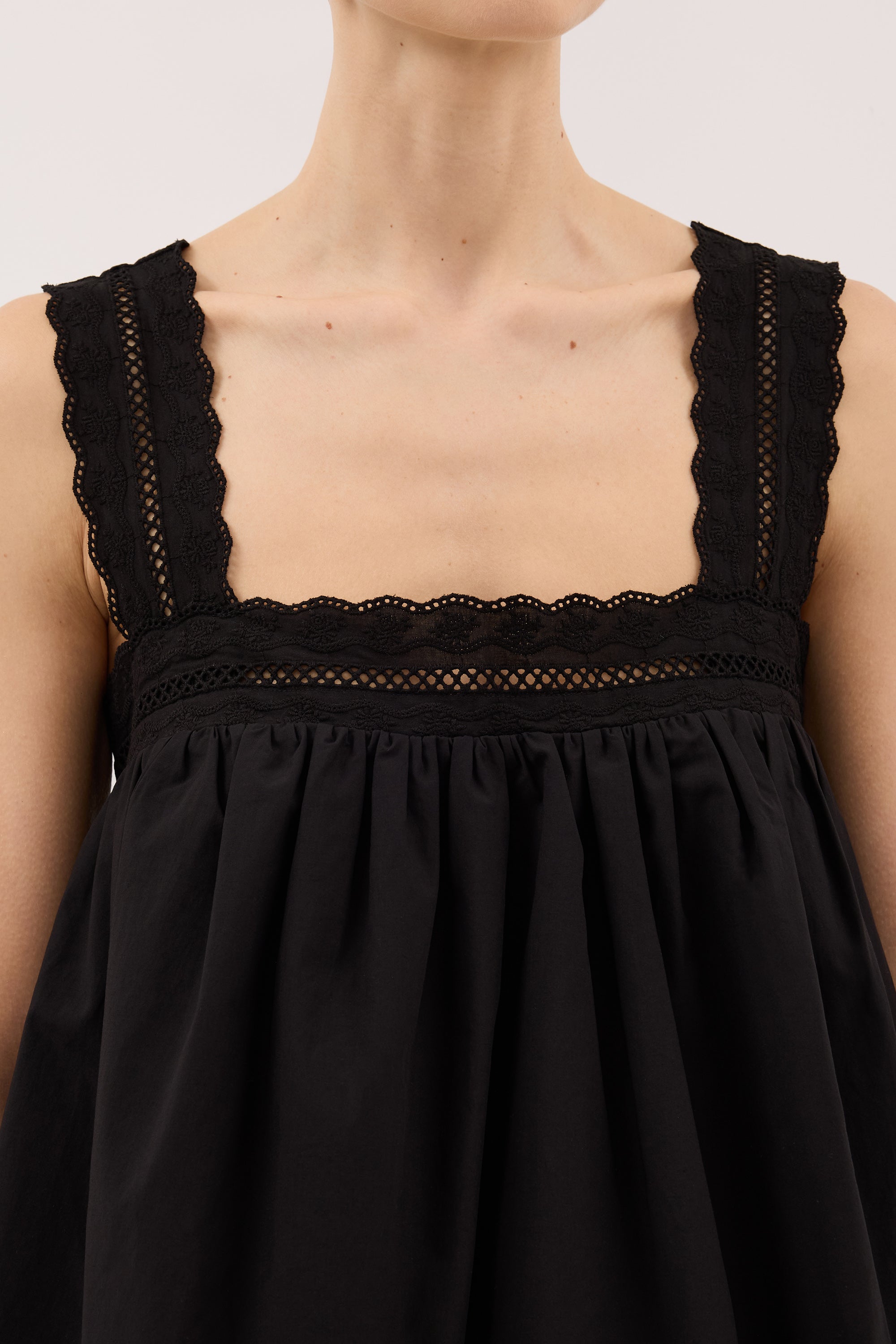 MIRANDA BLACK LACE TRIM TOP