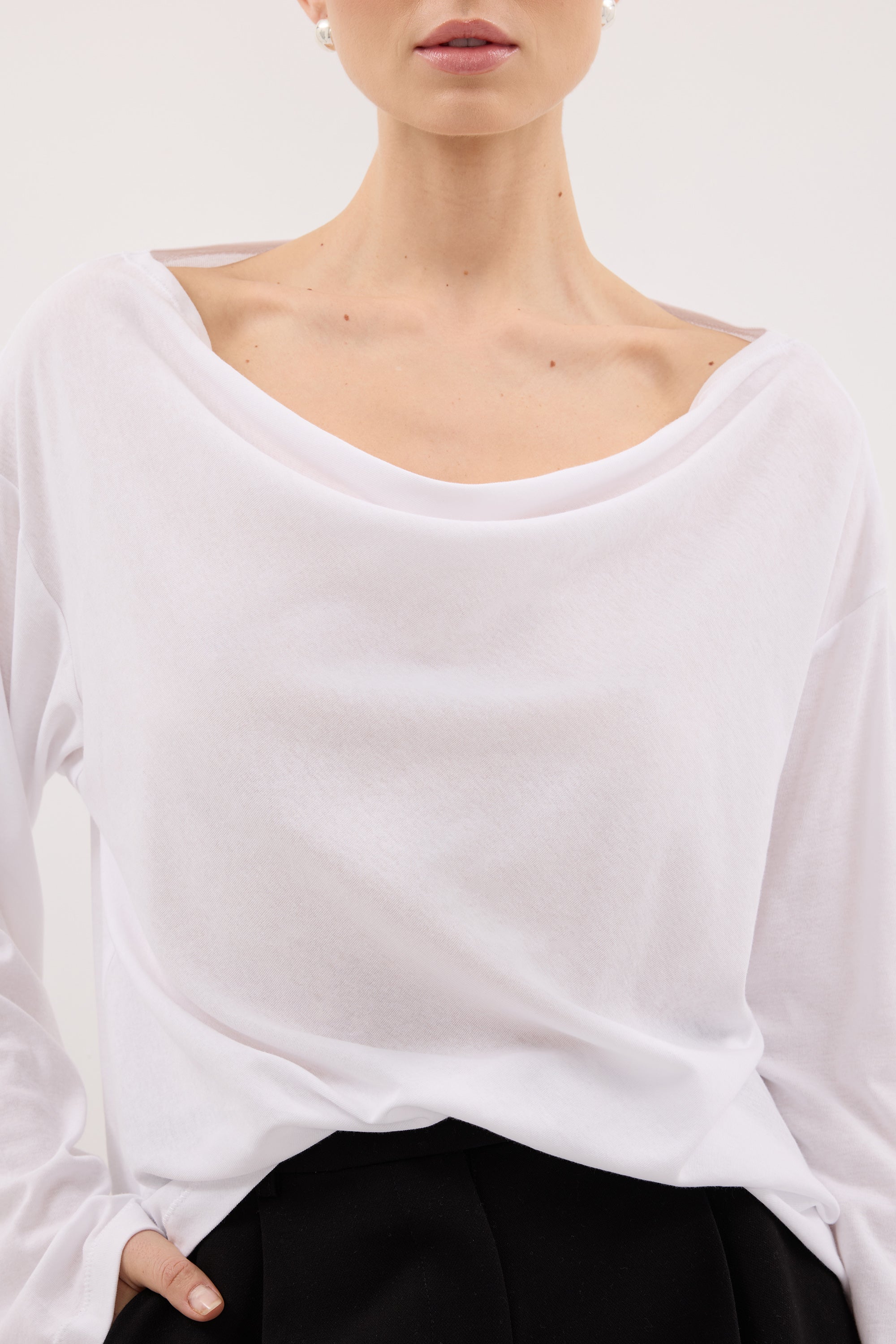 ORELIA WHITE COWL NECK SLEEVED TOP