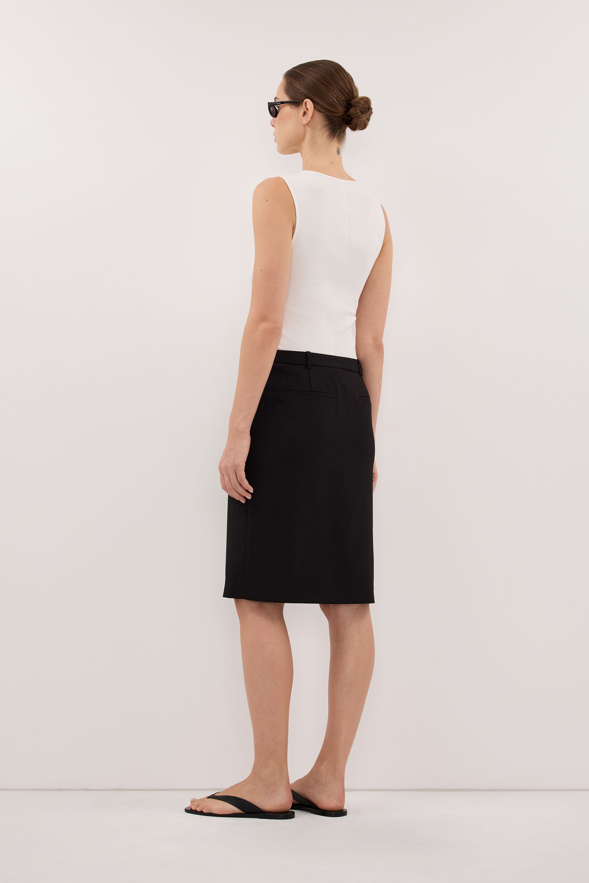 AMARA OFF WHITE BOAT NECK KNIT TANK