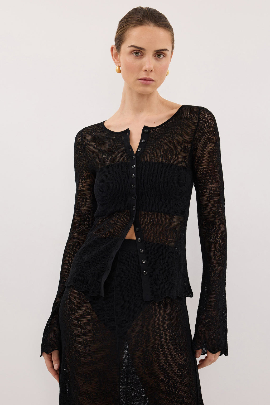 DELIA BLACK LACE BUTTON FRONT TOP