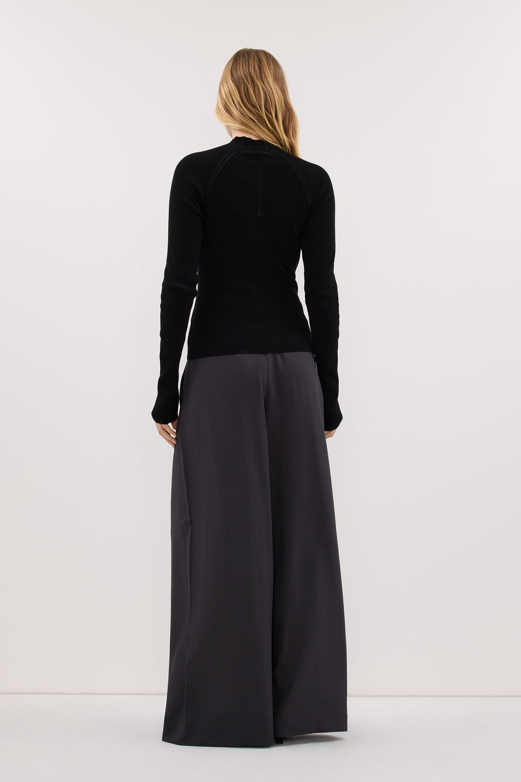 ANGEL BLACK RAGLAN FUNNEL NECK TOP