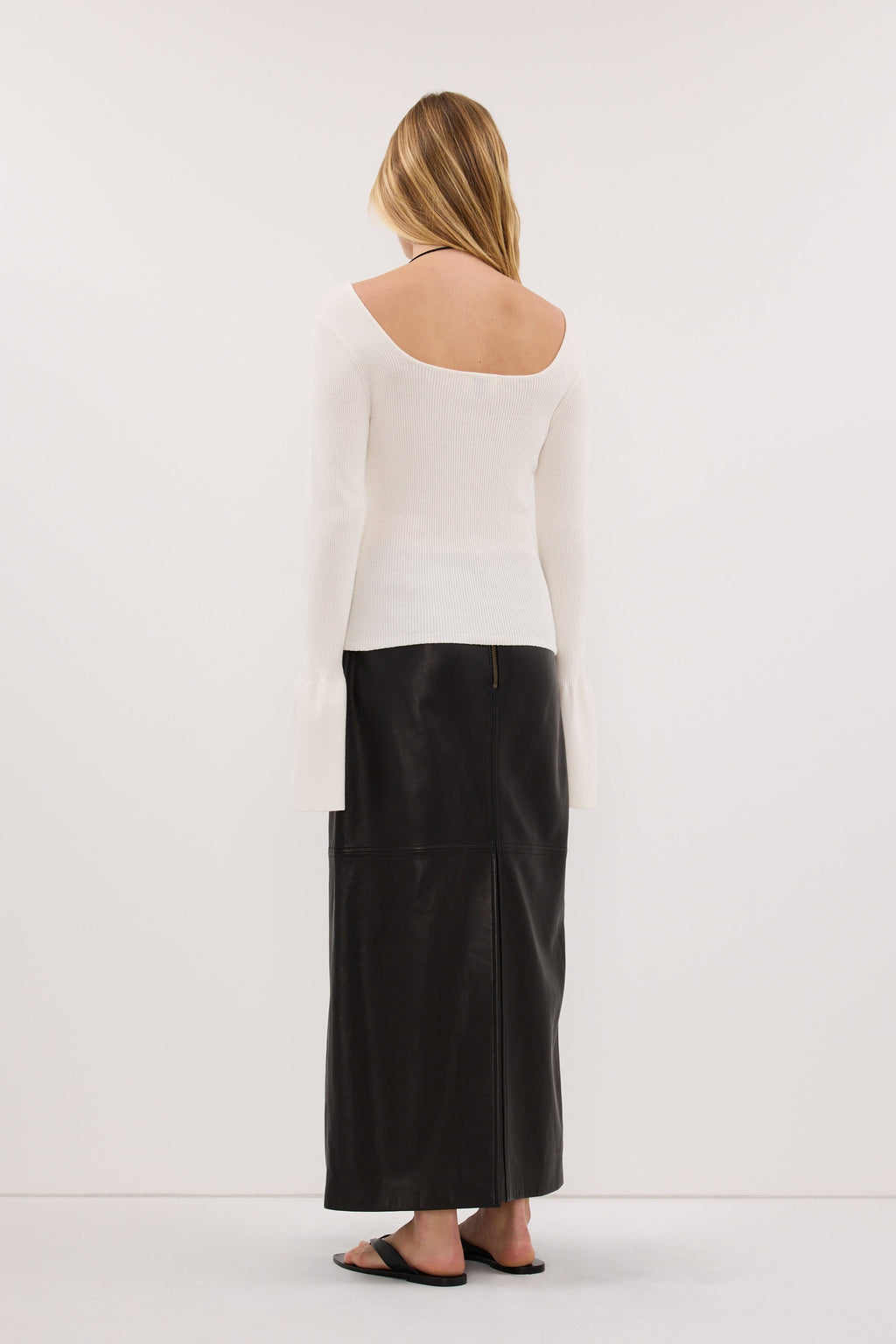 VARA OFF WHITE LONG SLEEVE KNIT TOP