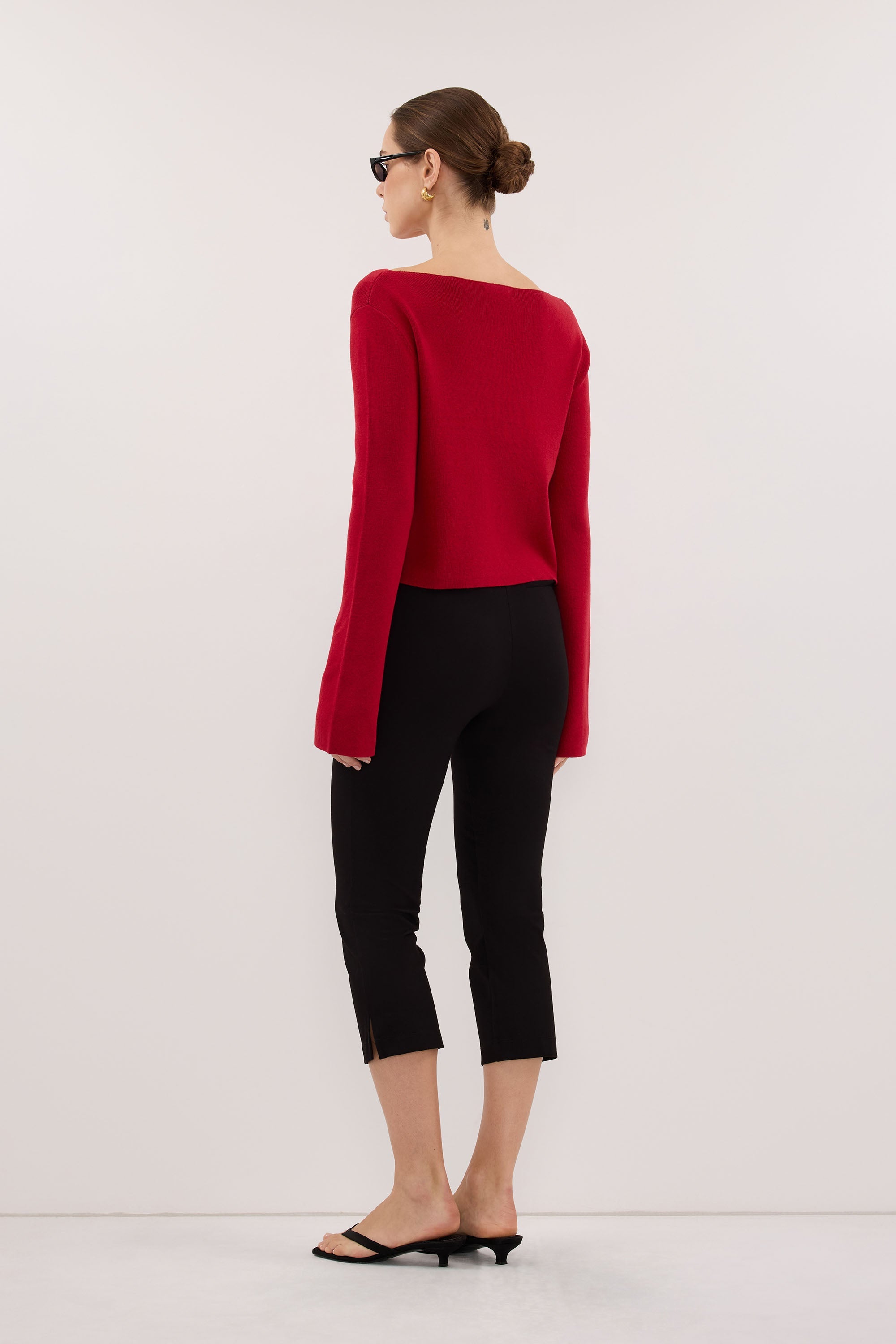 ILLARIA BURNT RED WIDE SLEEVE KNIT TOP