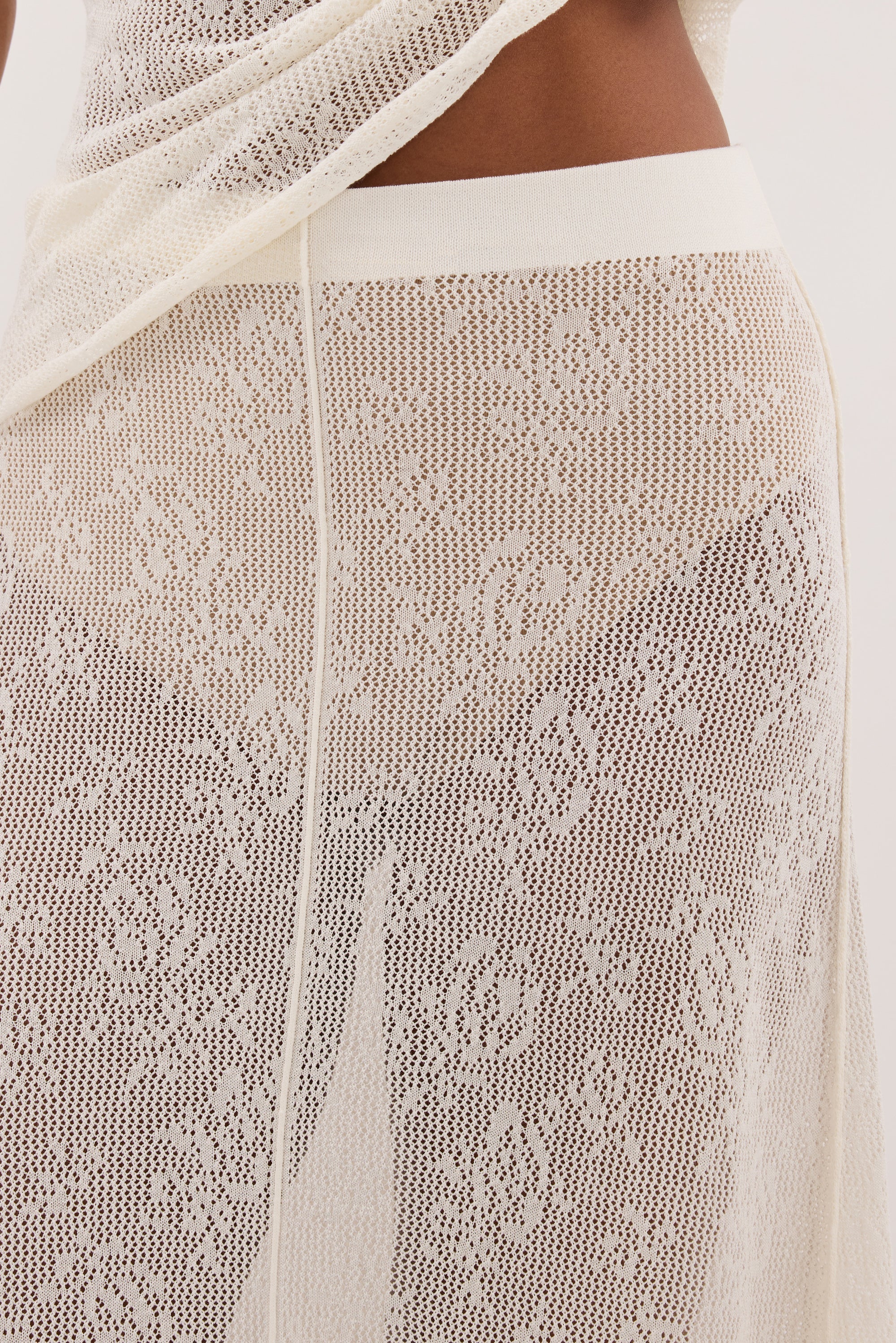 DELIA OFF WHITE LACE MAXI SKIRT