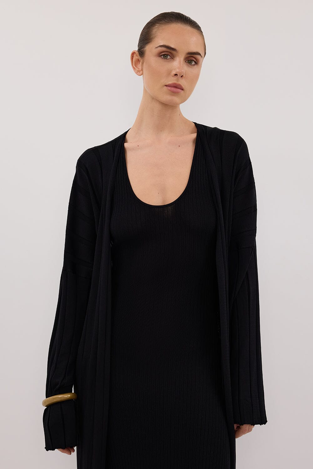 EVE BLACK SCOOP KNIT MIDI DRESS