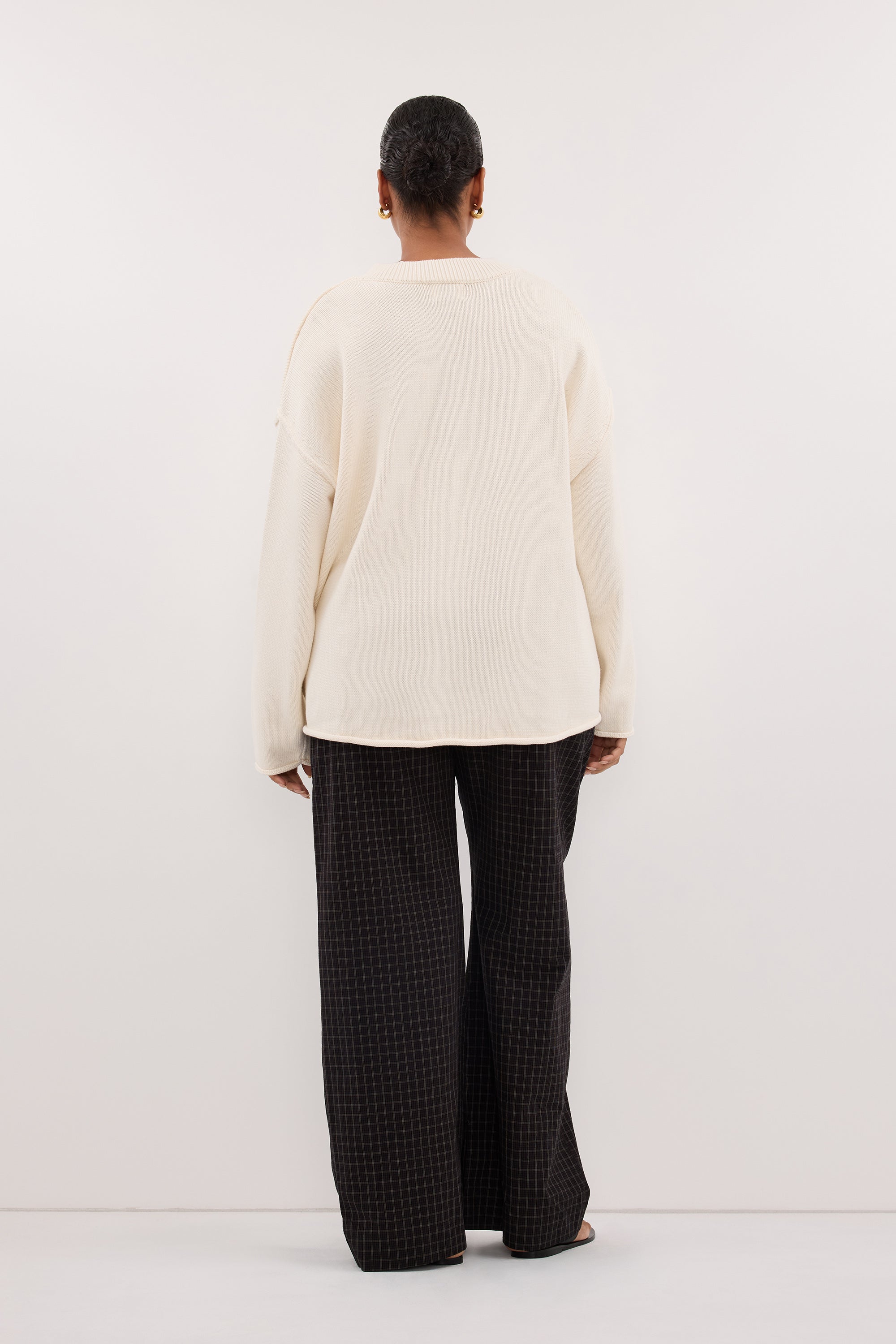 FLINT CREAM V NECK KNIT JUMPER