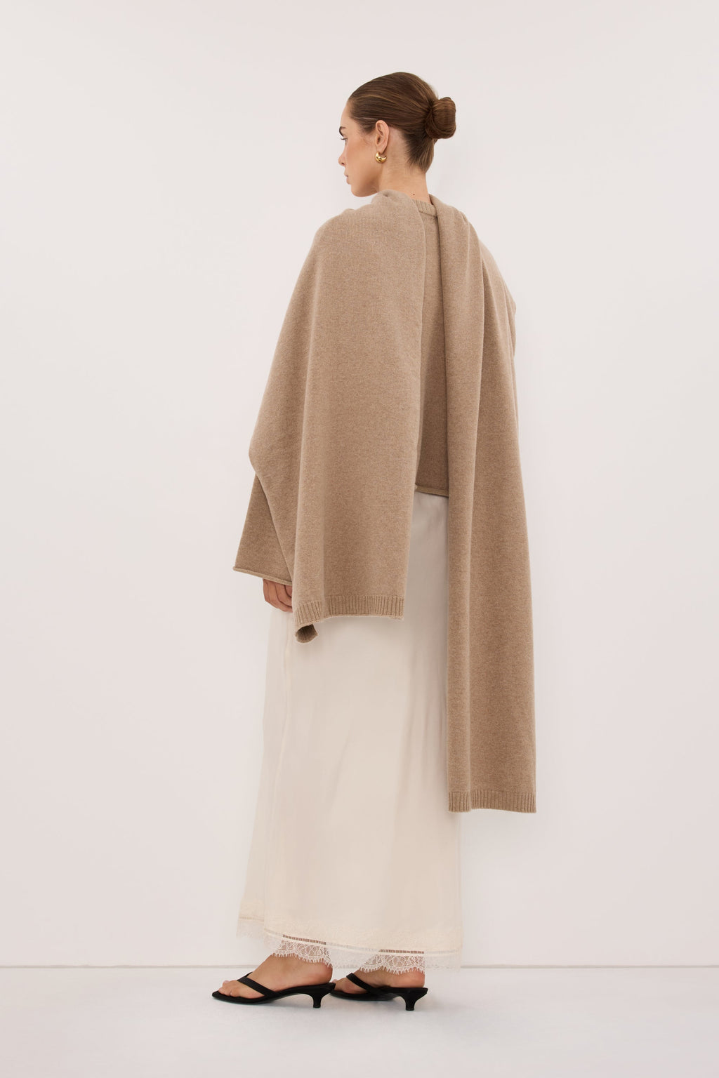 ANDIE OAT SCARF KNIT SWEATER