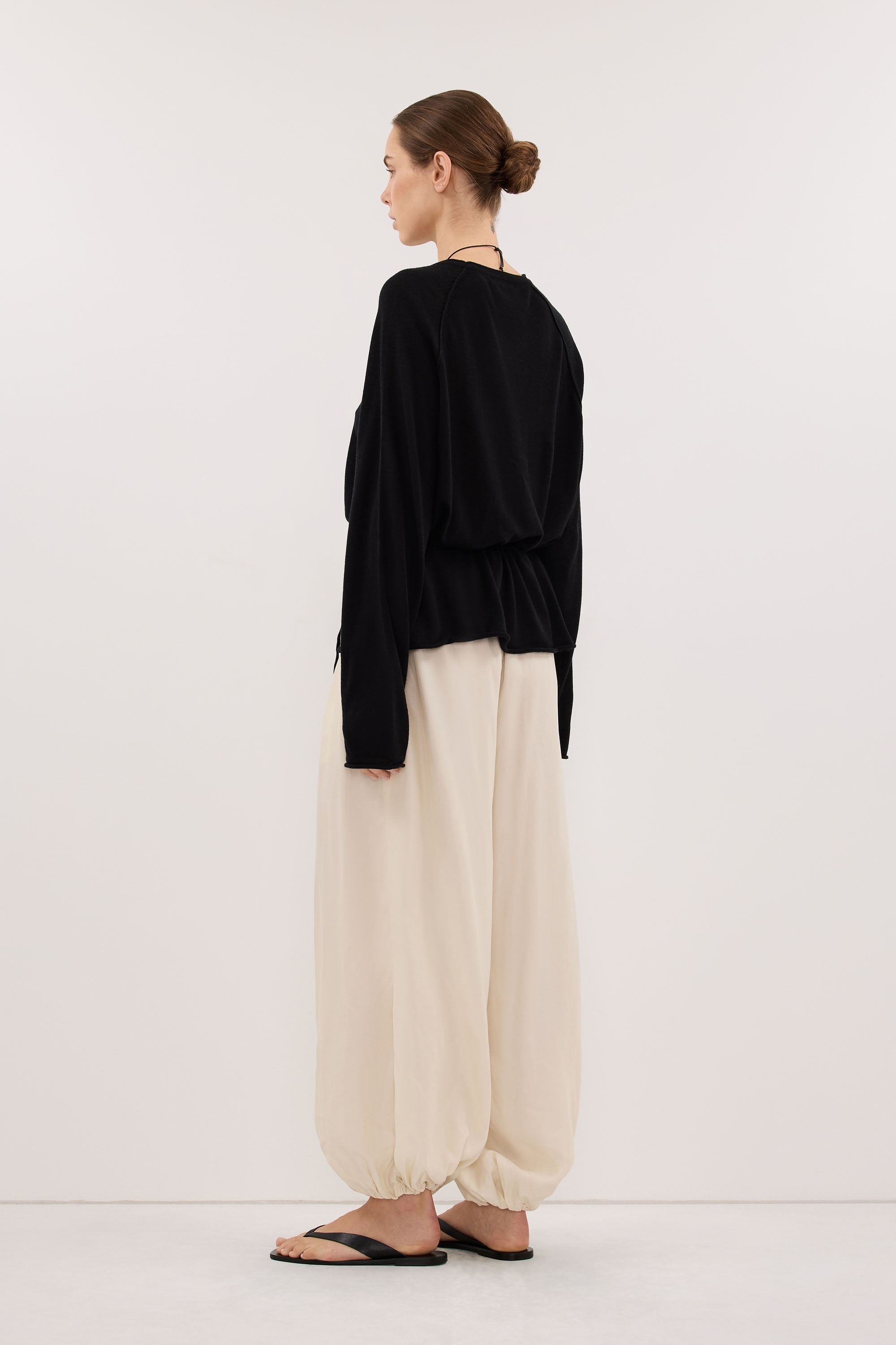 DUKE BLACK TIE MERINO KNIT TOP